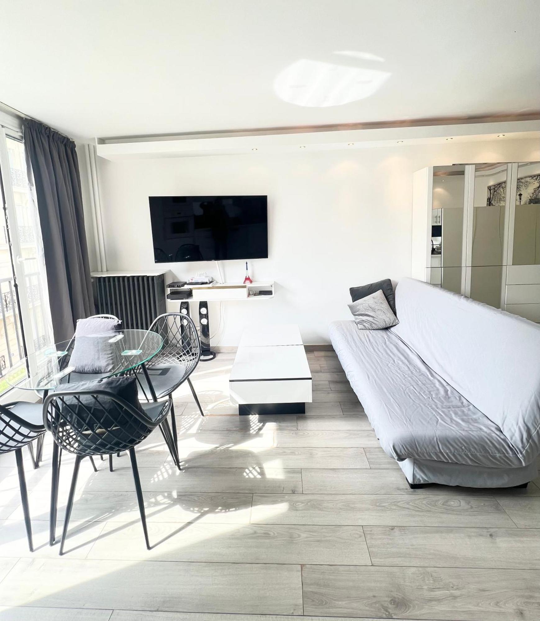 Apartment Like Home Arc De Triomphe, Champs Elysees, Tour Eiffel Parigi Esterno foto