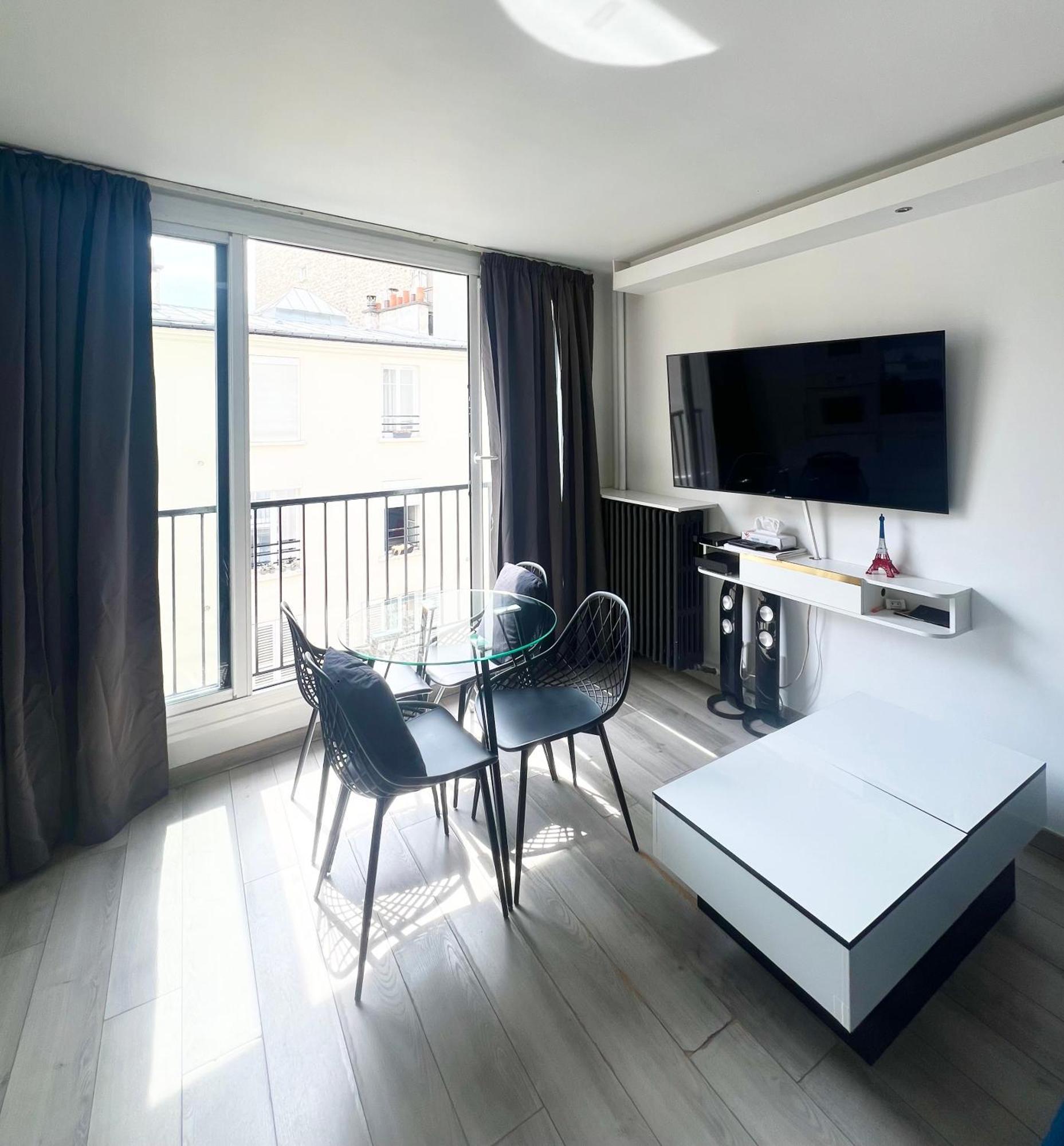 Apartment Like Home Arc De Triomphe, Champs Elysees, Tour Eiffel Parigi Esterno foto